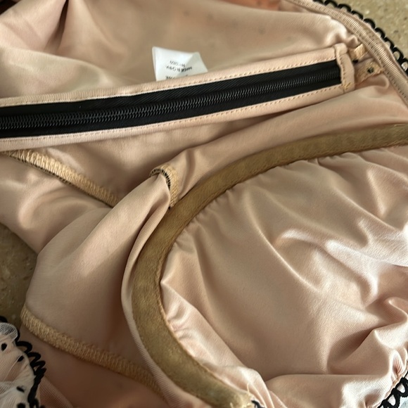 Gorgeous Revolve MAJORELLE Crop Top Bustier - Picture 6 of 6